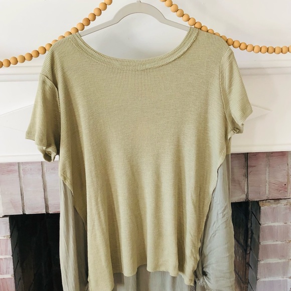 Ladies size small lightweight green oversize cock - Picture 4 of 4